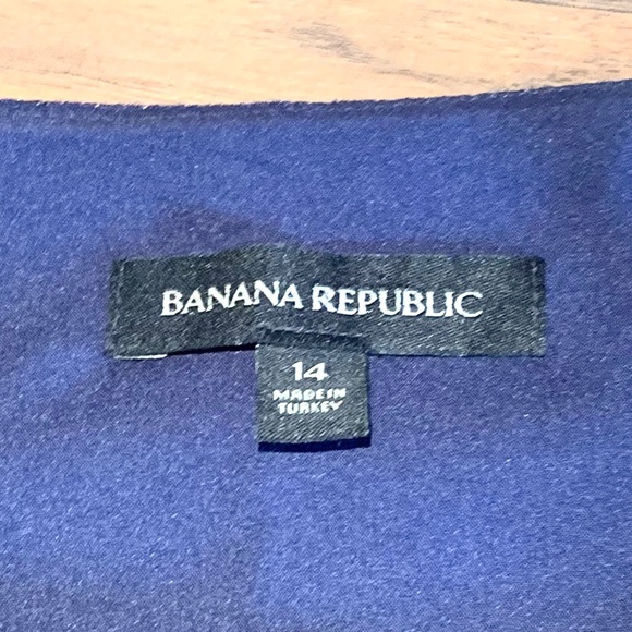 3/$30 - Banana Republic Striped Tank Top Size 14 - Picture 9 of 11